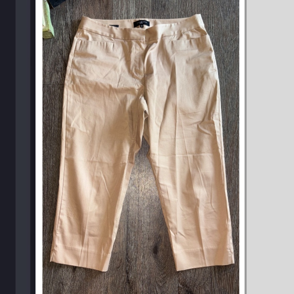 Talbots size 12 petite khaki crop pants